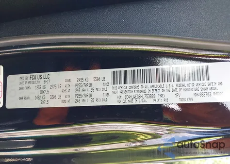 2017 Jeep Wrangler Unlimited Sahara 4X4 z USA, uszkodzony, nr VIN 1C4HJWEG8HL753889